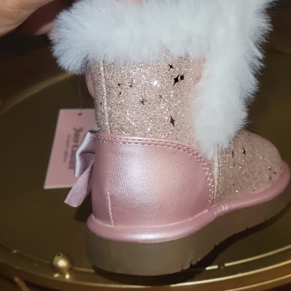 Toddler girls Juicy Couture boots size 5 - Pink with white fur - Picture 2 of 5